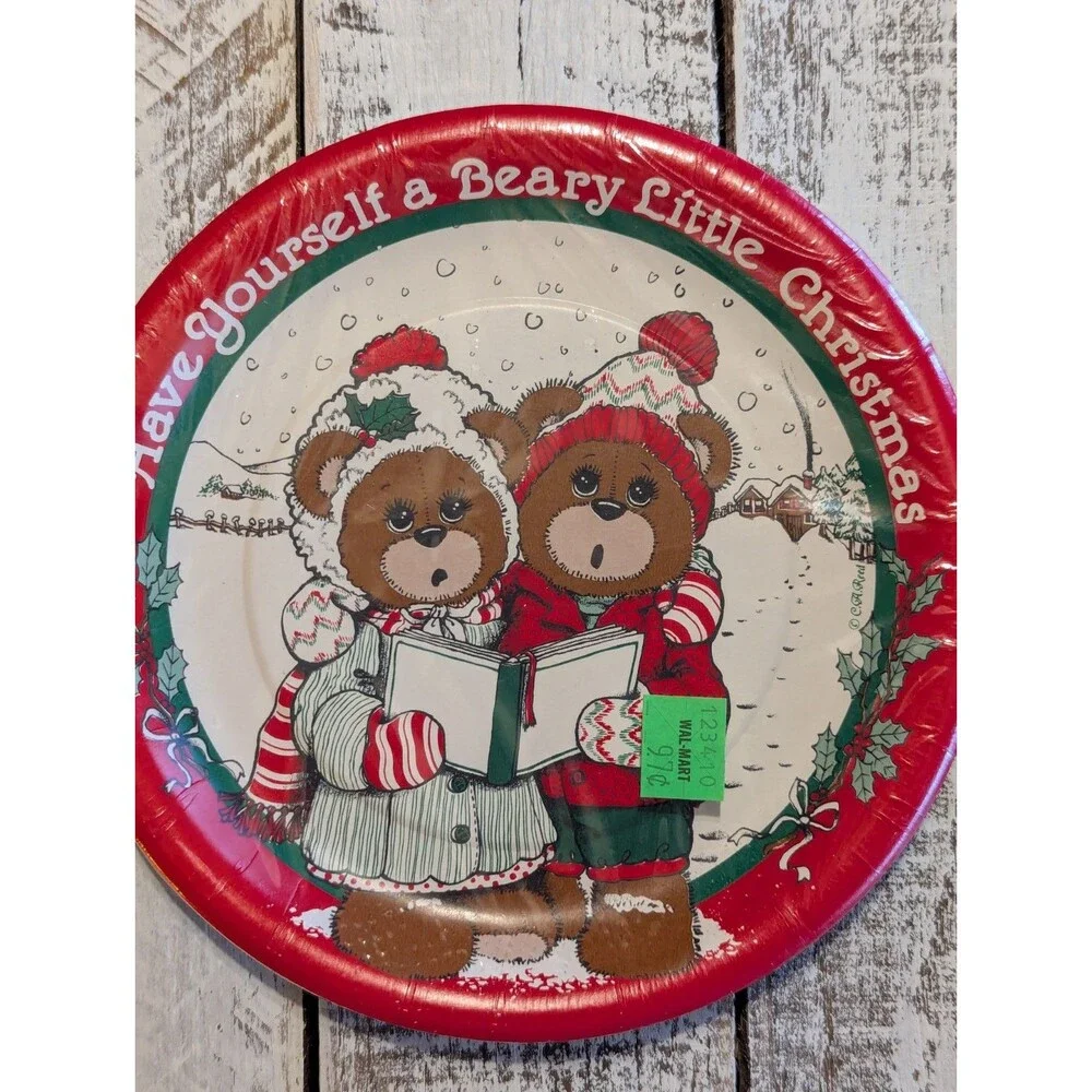 Vintage C.A. Reed Plastic Coated Plates 12 Packs 7 Inch Christmas Bear Carolers